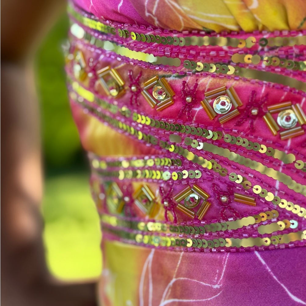 David's Bridal Purple and Pink Sleeveless Sweetheart Gown - Picture 4 of 11